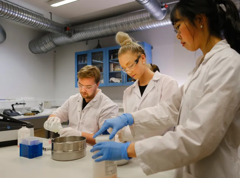 Pharmaceutical students 